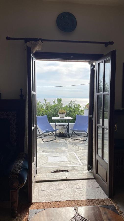 Iris Sea View Villa อาฟิสโซส ภายนอก รูปภาพ