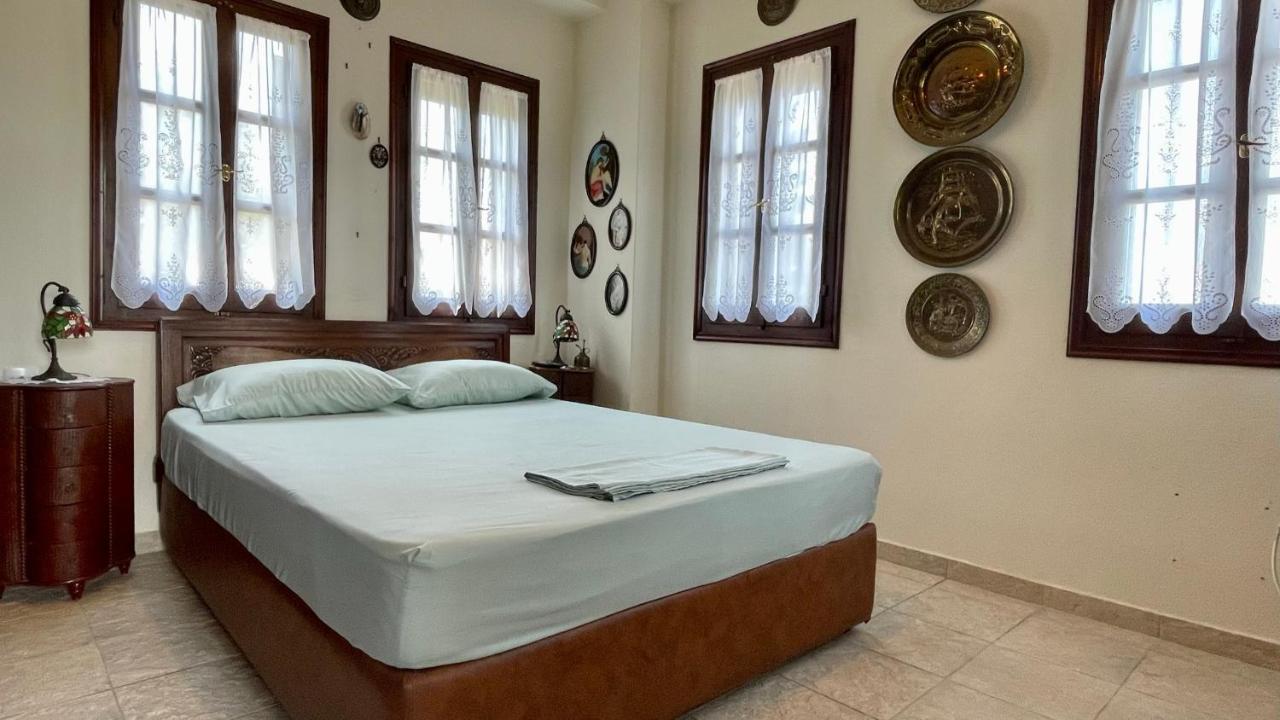 Iris Sea View Villa อาฟิสโซส ภายนอก รูปภาพ