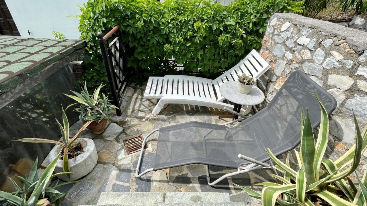 Iris Sea View Villa อาฟิสโซส ภายนอก รูปภาพ