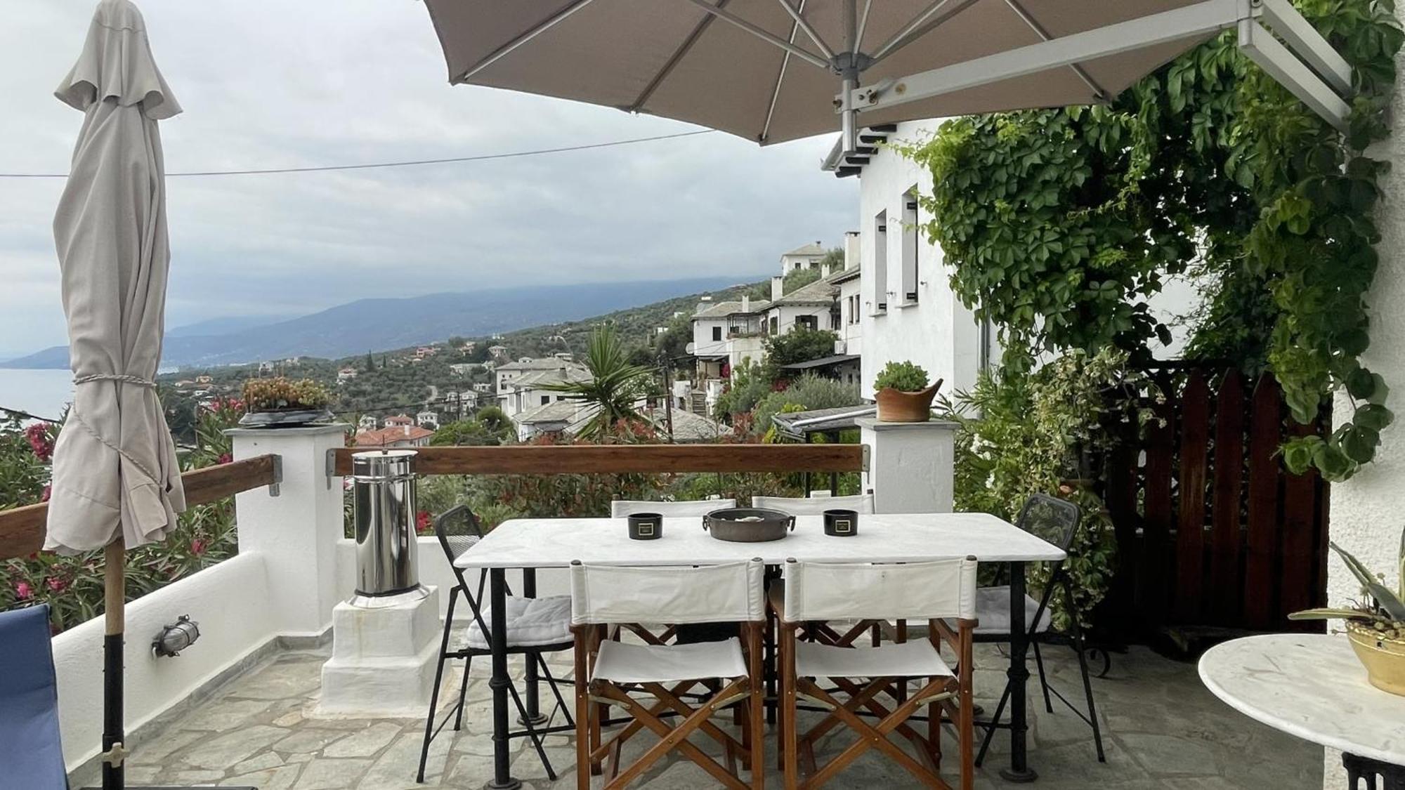 Iris Sea View Villa อาฟิสโซส ภายนอก รูปภาพ